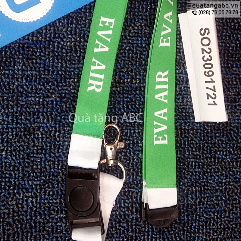 Dây đeo thẻ của hãng hàng không Eva Air được in tại INLOGO